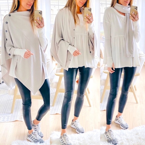 Accessories - NWT Travel Poncho By Recovery Wear One Size